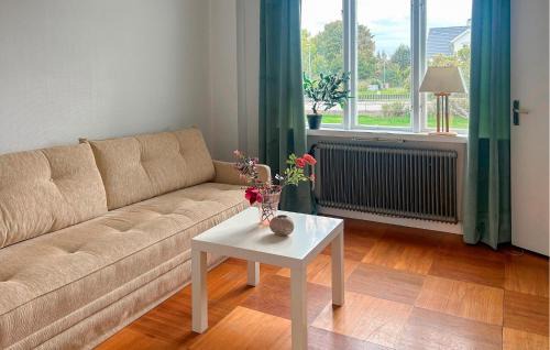 Solvesborg Municipality Casa | Cozy Home In Sölvesborg