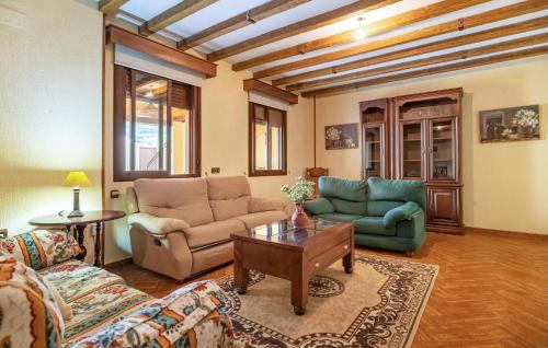 San Jose del Valle Casa | Cozy Home In San Jose Del Valle