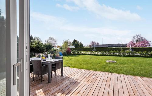 Strøby Ladeplads Casa | Cozy Home In Strøby With Wifi