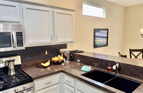 Sun City Casa | Cozy Home in Sun City, TX - a 55 & older active adult community