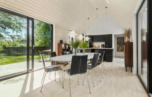Rageleje Casa | Cozy Home In Vejby With Sauna