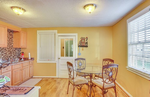 Pretty Bayou Casa | Cozy Home Near Bay Access in Panama City!