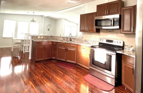 Kissimmee Casa | Cozy home near Disney & Universal for vacation