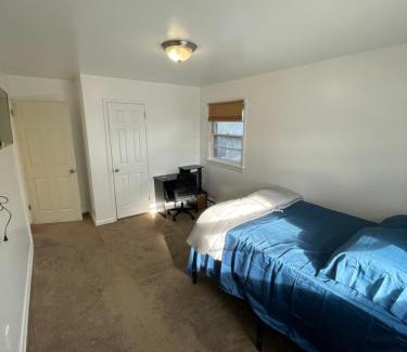 Rahway Casa | Cozy Home Near Downtown Rahway