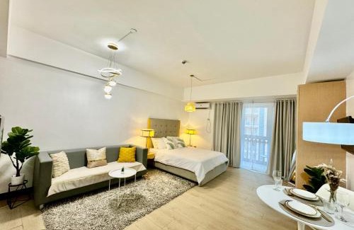 Pinagsama Apartamento | Cozy home Near NAIA & BGC