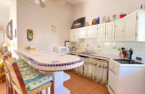 Buenavista Apartamento | Cozy Home One Off the Beach