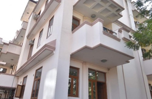 Noida Apartamento | Cozy Home Stay