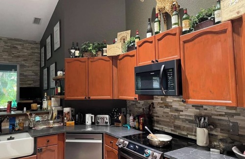 Lake Worth Casa | Cozy home!