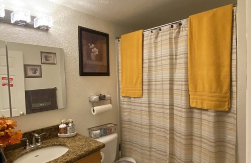 Mount Helix Condominio | Cozy Home!