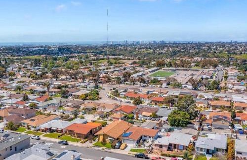Oak Park Casa | Cozy Home with Downtown View