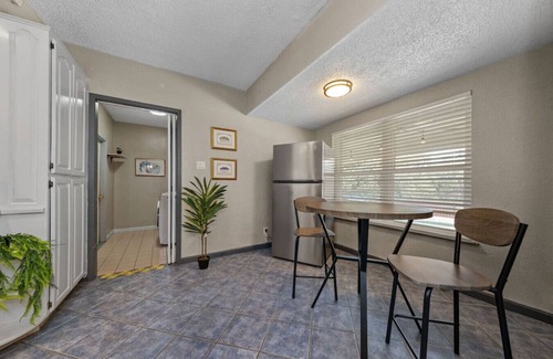 North San Antonio - SAT Casa | Cozy home with Pool & Game room
