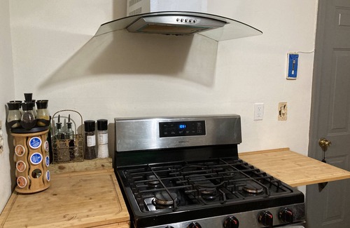 Irvington Casa | Cozy Homez In Irvington, NJ