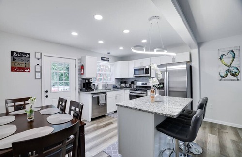 Tobyhanna Casa | Cozy Hot Tub 4BR Poconos Home Near All Attractions