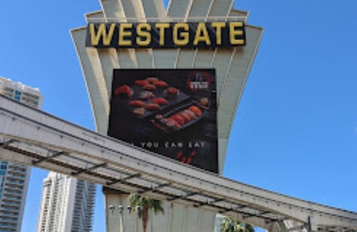 Las Vegas Apartamento | Cozy hotel suite in brilliant Las Vegas with spectacular views and luxury living
