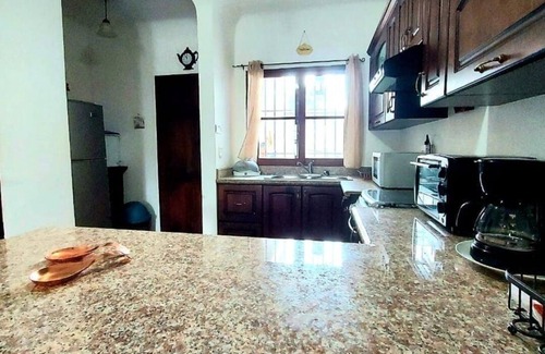 Ciudad Vieja Condominio | Cozy House, 10 min.to Antigua G, 2 guest, 1 Room, Full Bed