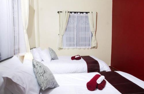 Phra Khanong Nuea Casa | Cozy House 2BR BTS Ekkamai