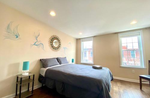 Newbold Casa | Cozy House at South Philly New Bold