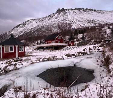 Botnhamn Casa | Cozy house by the sea