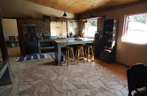 Piedade do Paraopeba Cabaña | Cozy house, combining nature and comfort in a quiet and safe street.