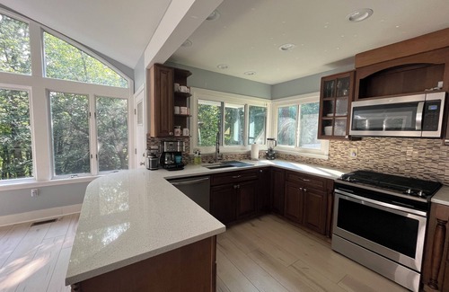 Swiftwater Casa | Cozy house for hiking/ skiing/ swimming/ summer or fall