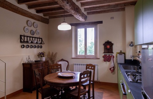 Parma Casa | Cozy house, in a villa nestled in the Parma countryside.