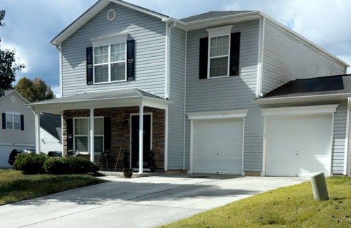 Randolph County Casa | Cozy house in awesome Trinity with AC, fitness room, WiFi .