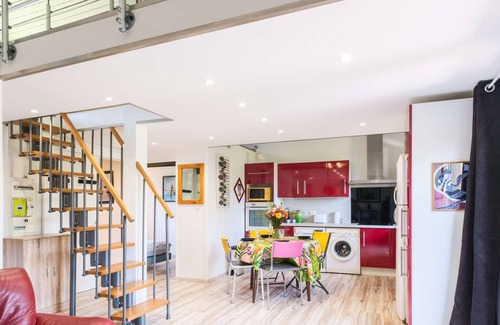 Sanguinet Chalet De Esquí | Cozy House in Sanguinet – 4 Guests – Wheelchair Accessible – Shared Garden