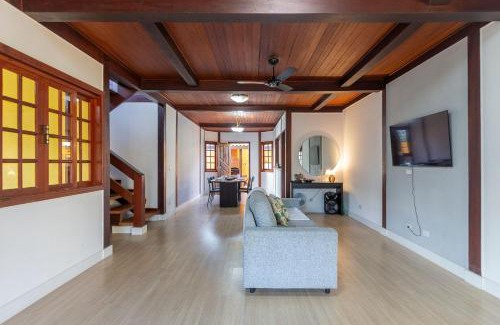 Recreio dos Bandeirantes Casa | Hogar cómodo junto a las playas de Recreio