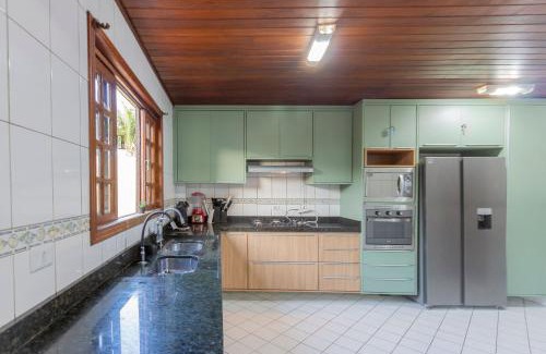 Recreio dos Bandeirantes Casa | Hogar cómodo junto a las playas de Recreio