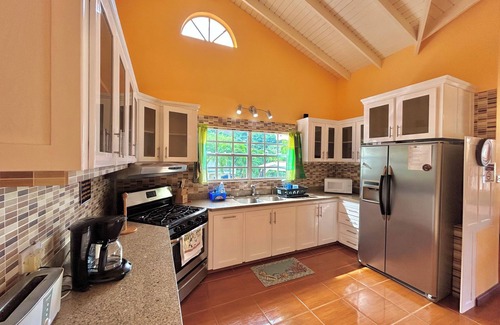 Union Vale Casa | Cozy house with beautiful sea view in Port Elizabeth