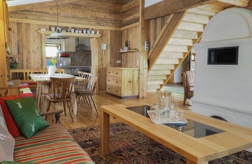 Zell am See Cabina | Acogedora cabaña, en una zona tranquila con vistas a las montañas y cerca del lago.