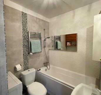 Tomaszow Mazowiecki Apartamento | Cozy Independent guest apartment, free parking