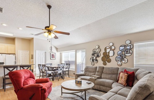 Southwest Arlington Casa | Cozy + Inviting 4BR Home in Arlington