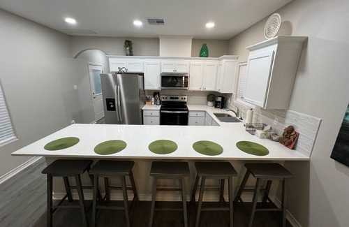 Del Mar Casa | Cozy jewel near Downtown!