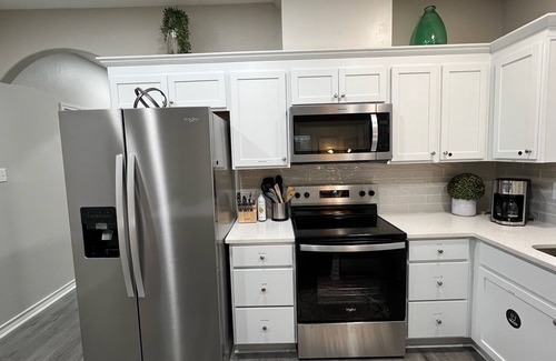 Del Mar Casa | Cozy jewel near Downtown!