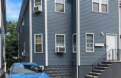 East Orange Casa | Cozy King Bed suite w/ free Parking ,Self check in and WiFi