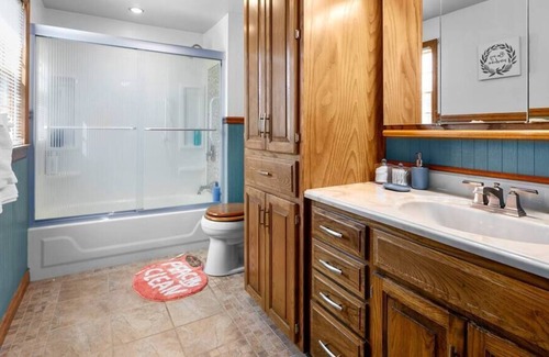 Independence Casa | Cozy King Beds OffSt Parking Mins from Attractions