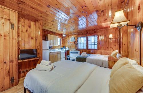 Weirs Beach Apartamento | Cozy Laconia Studio with Pool Access - 2 Mi to Lake!