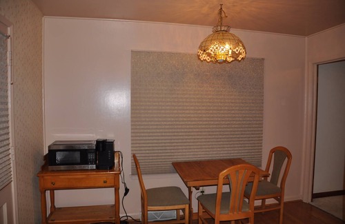 Erie Casa | Cozy Lake Erie Bungalow!