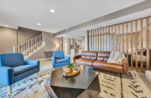 Smith Mountain Lake Casa | Cozy Lake-Front Home with Private Sandy Beach