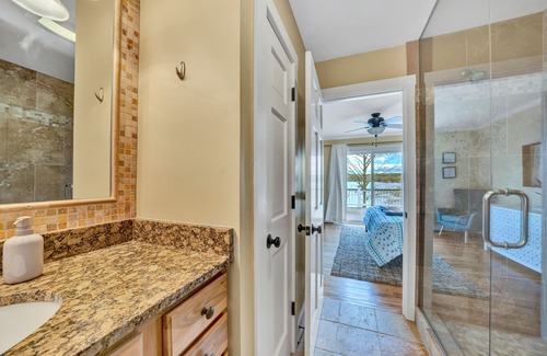 Smith Mountain Lake Casa | Cozy Lake-Front Home with Private Sandy Beach
