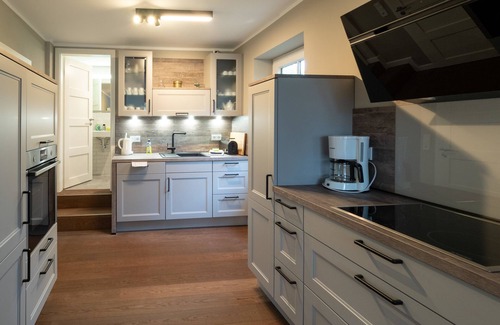 Spiekeroog Casa | Cozy large vacation home with south-facing terrace. Space even for large families ☀
