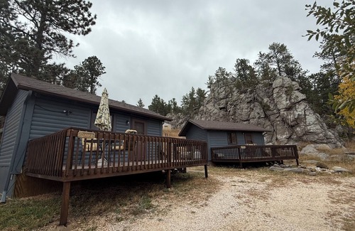 Custer Cabina | Cozy little pet-friendly cabins in the heart of Black Hills!