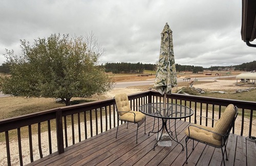 Custer Cabina | Cozy little pet-friendly cabins in the heart of Black Hills!