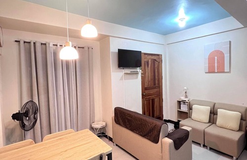 Naga Apartamento | Cozy Living on a Budget: Affordable 2-Level Apartment for Rent w/ 1 BR + Parking
