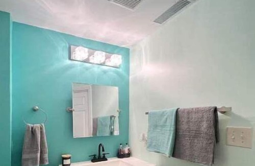 Myrtle Grove Casa | Cozy loft with parking and private patio with barbecue grill