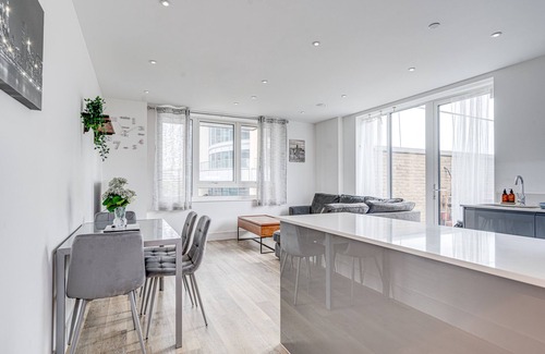 St. Mary's Park Apartamento | Cozy London Apartment with 2 Bedrooms
