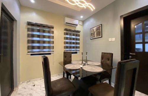 Sagamu Apartamento | Cozy Luxury Apartments