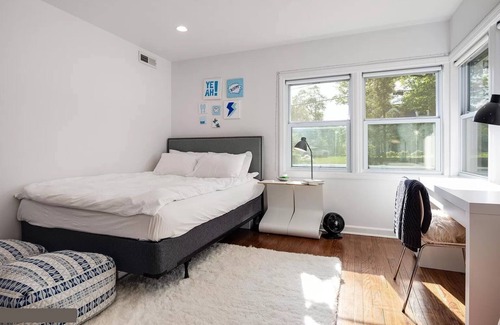 Greenwich Casa | Cozy luxury home w private beach