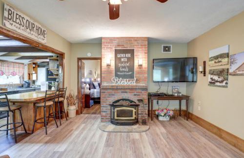 Mars Hill Casa | Cozy Mars Hill Farmhouse with Scenic Views